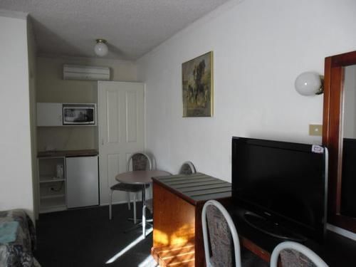 Ben Chifley Motor Inn Батерст Экстерьер фото