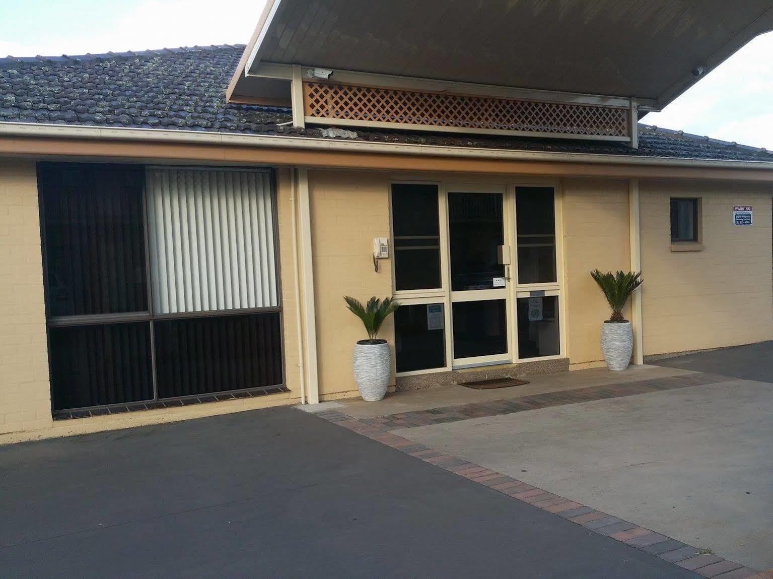 Ben Chifley Motor Inn Батерст Экстерьер фото