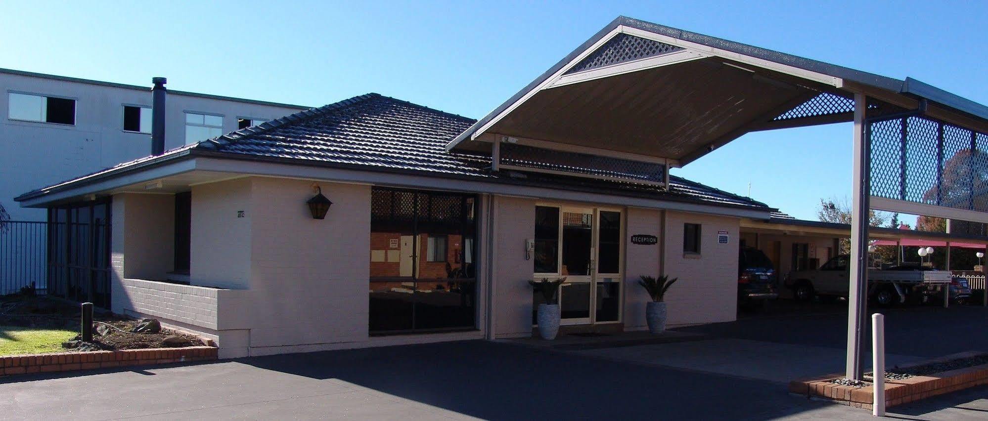 Ben Chifley Motor Inn Батерст Экстерьер фото
